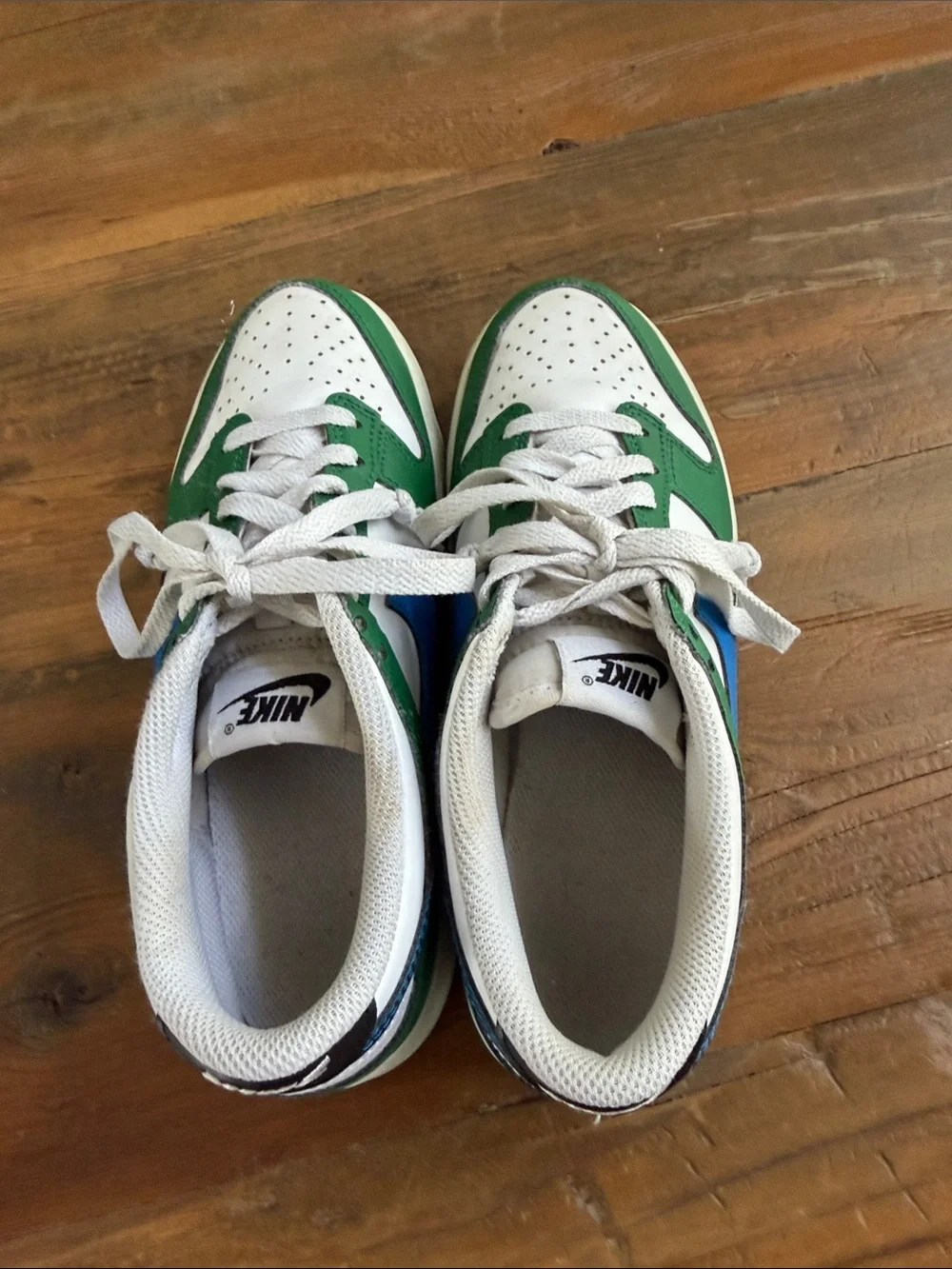 Nike Sneakers